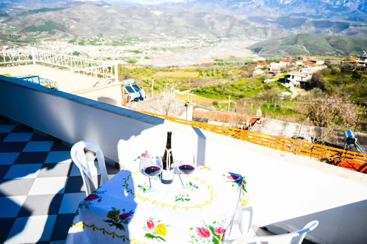 Villa Kuci, Drobonik Berat 0*,  Albanië
